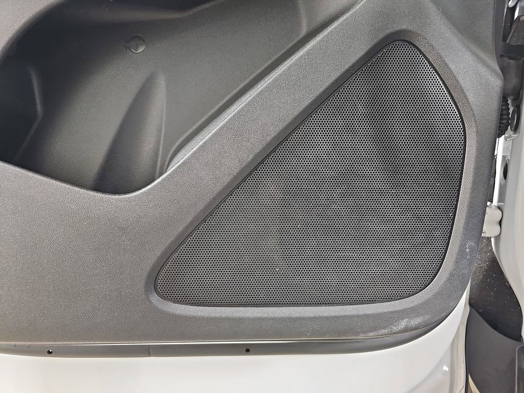 Certified 2024 Chevrolet Equinox LS w/ LS Convenience Package image 32