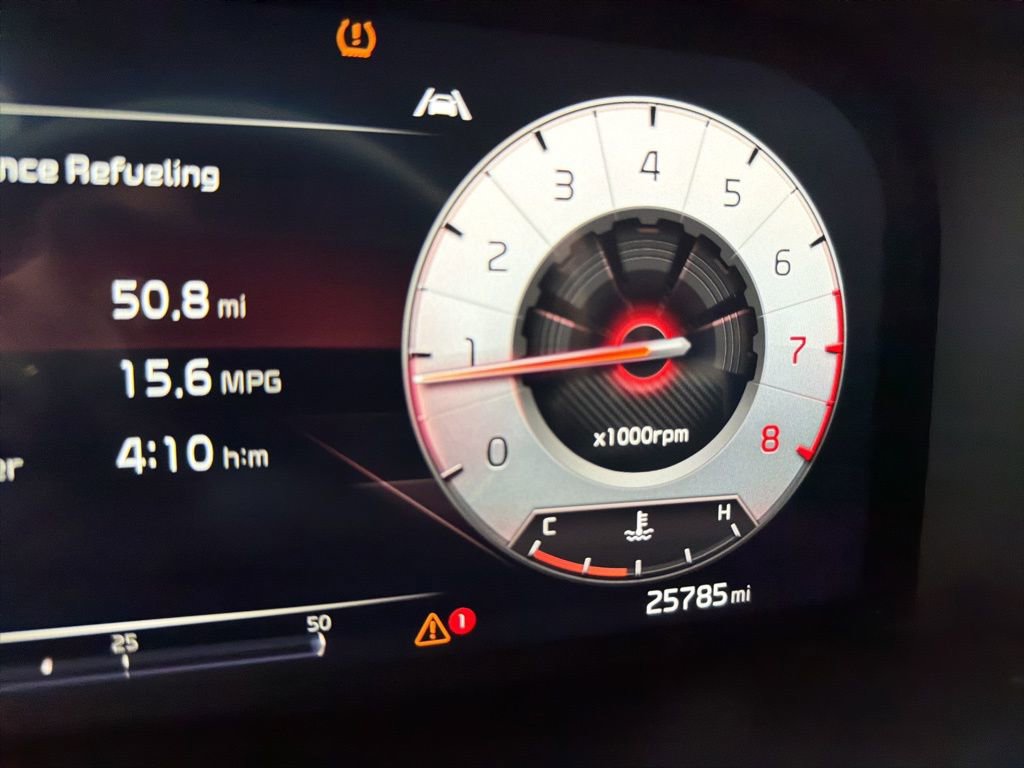 Used 2023 Kia Sorento SX image 3