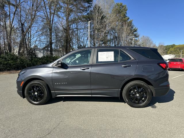 Used 2022 Chevrolet Equinox LS w/ LPO, Floor Liner Package image 2