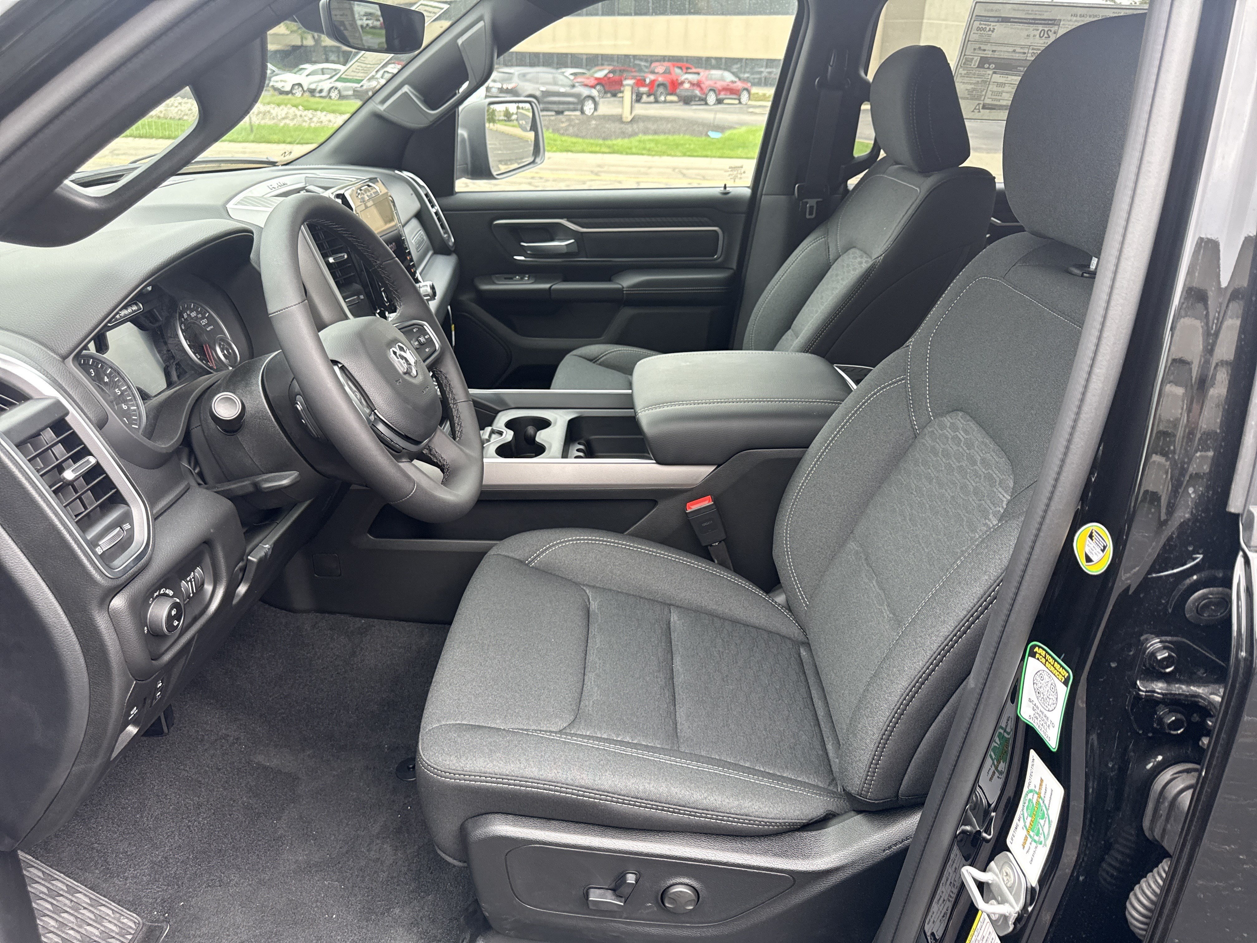 New 2026 RAM 1500 Big Horn AWD/4WD image 12