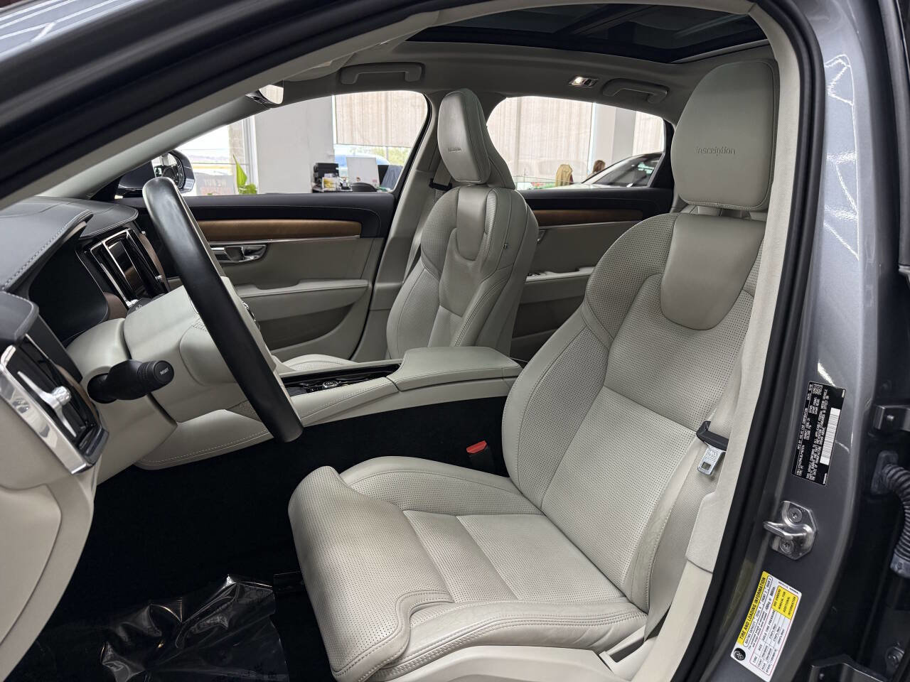 Used 2020 Volvo S90 T6 Inscription image 12