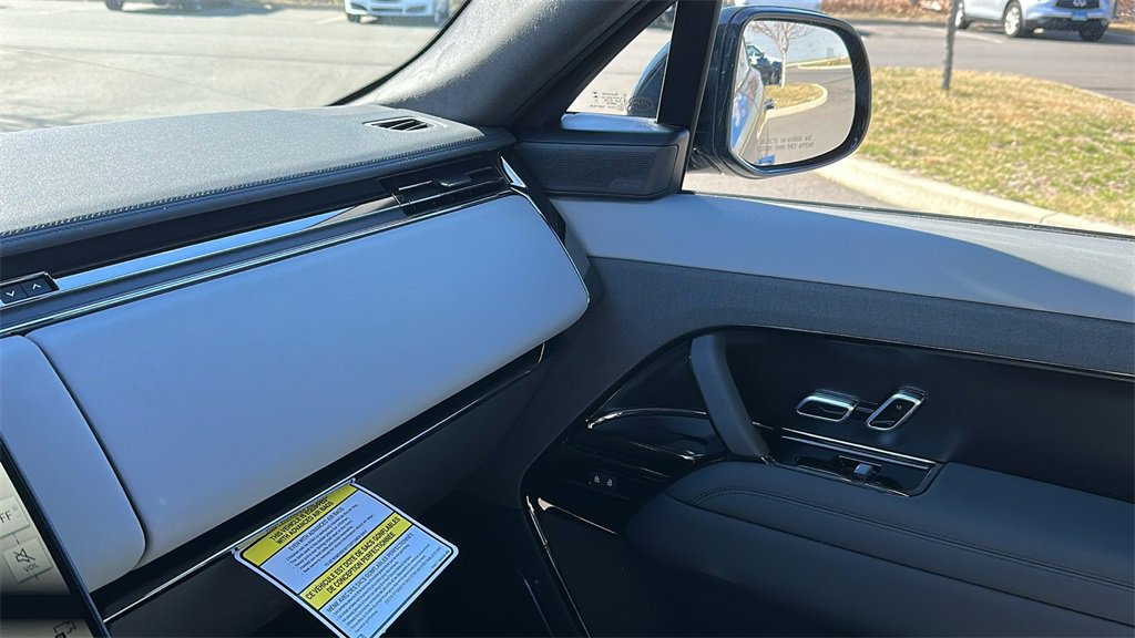 New 2025 Land Rover Range Rover Sport SV Edition Two image 24