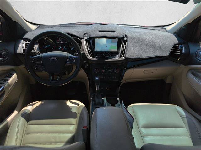 Used 2018 Ford Escape Titanium w/ Ford Safe & Smart Package AWD/4WD image 18