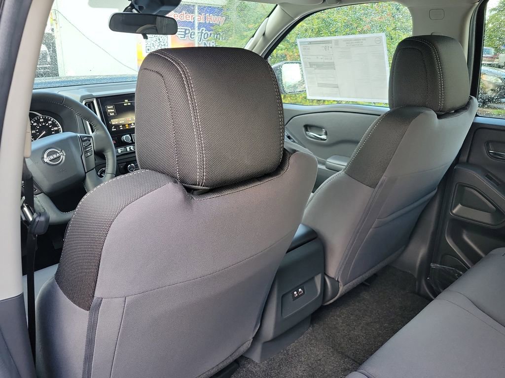 New 2026 Nissan Frontier SV image 11