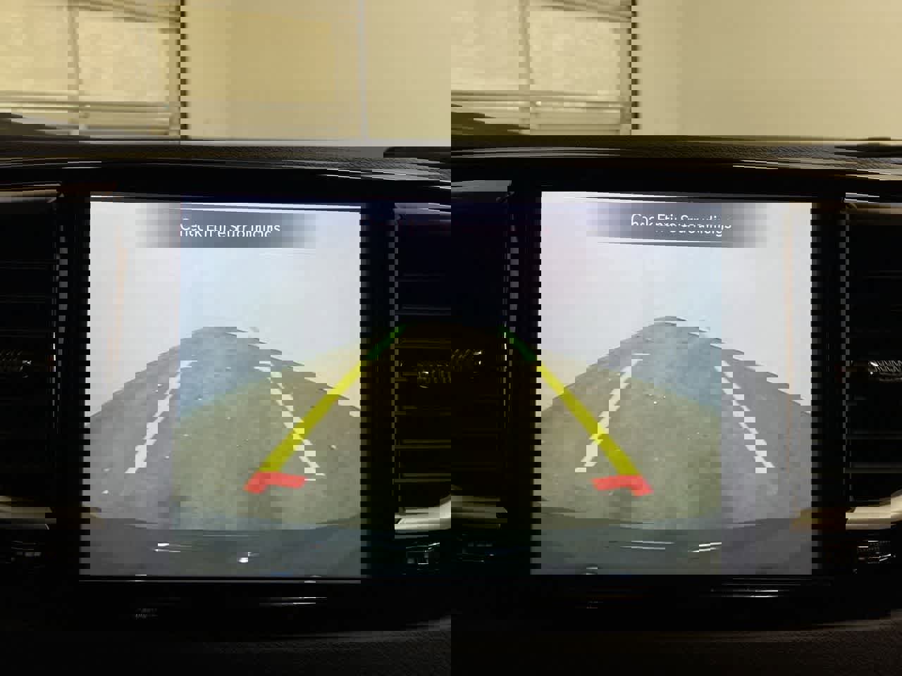 Used 2024 Chrysler Pacifica Touring-L image 26