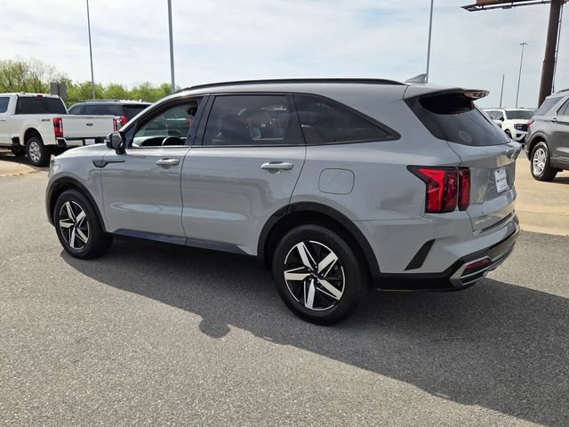 Used 2023 Kia Sorento EX w/ Panoramic Sunroof Package FWD image 8