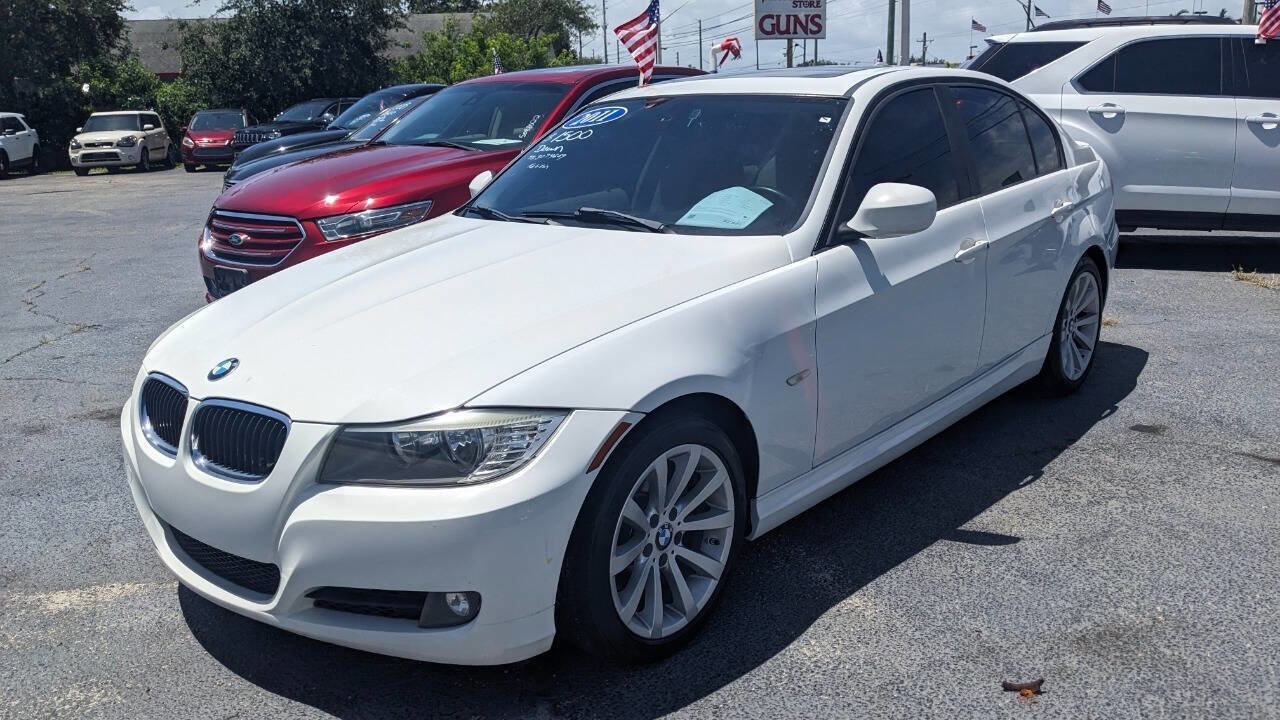 Used 2011 BMW 328i Sedan image 2