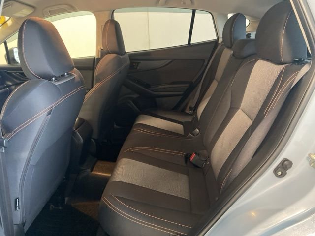 Used 2021 Subaru Crosstrek 2.0i Premium image 11