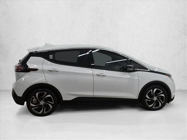 Certified 2023 Chevrolet Bolt LT w/ Infotainment Package FWD image 4