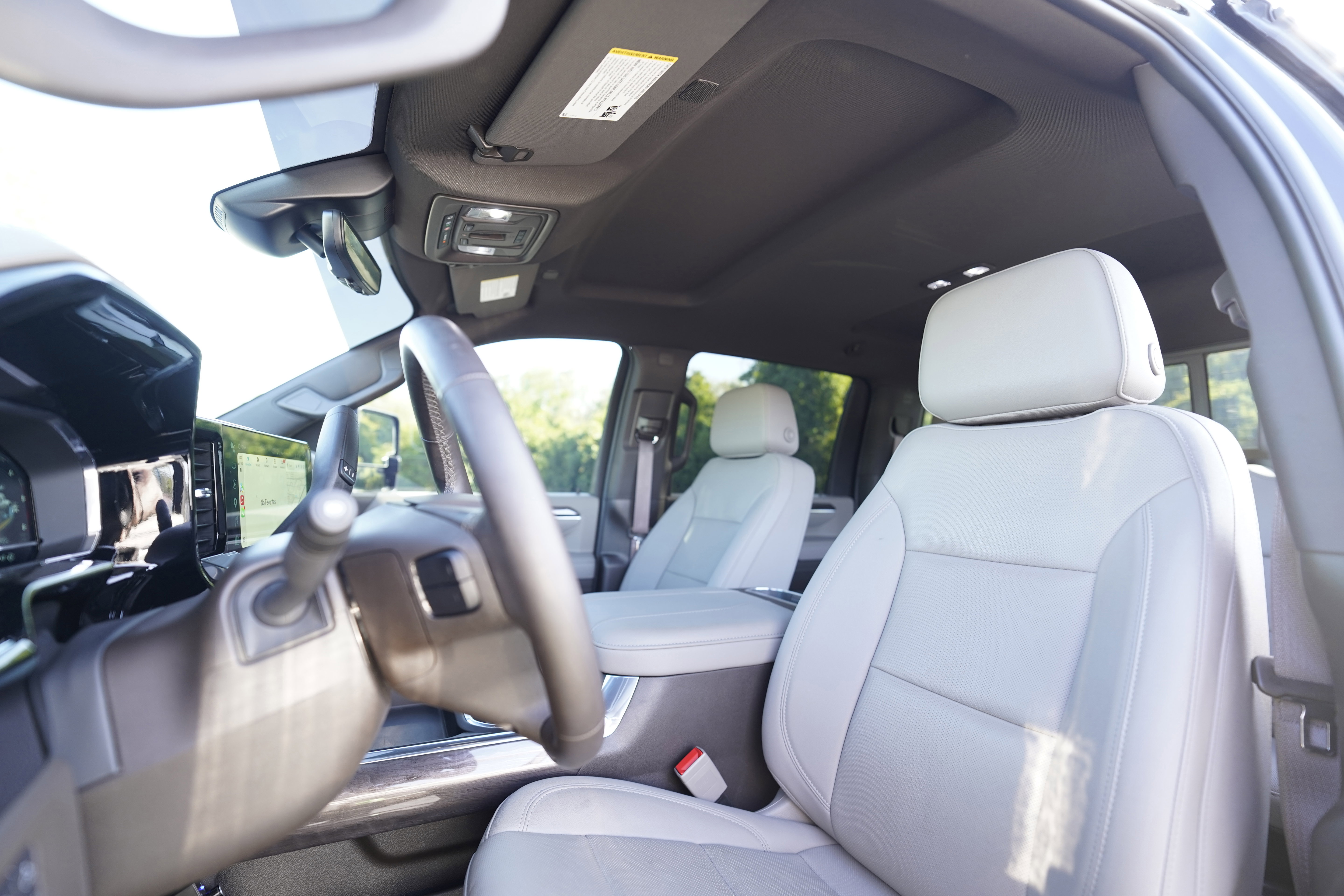 Used 2024 Chevrolet Silverado 3500 LTZ w/ LTZ Plus Package image 11