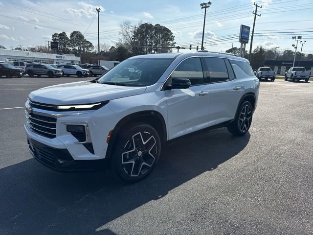 New 2026 Chevrolet Traverse High Country w/ LPO, Floor Liner Package FWD image 18