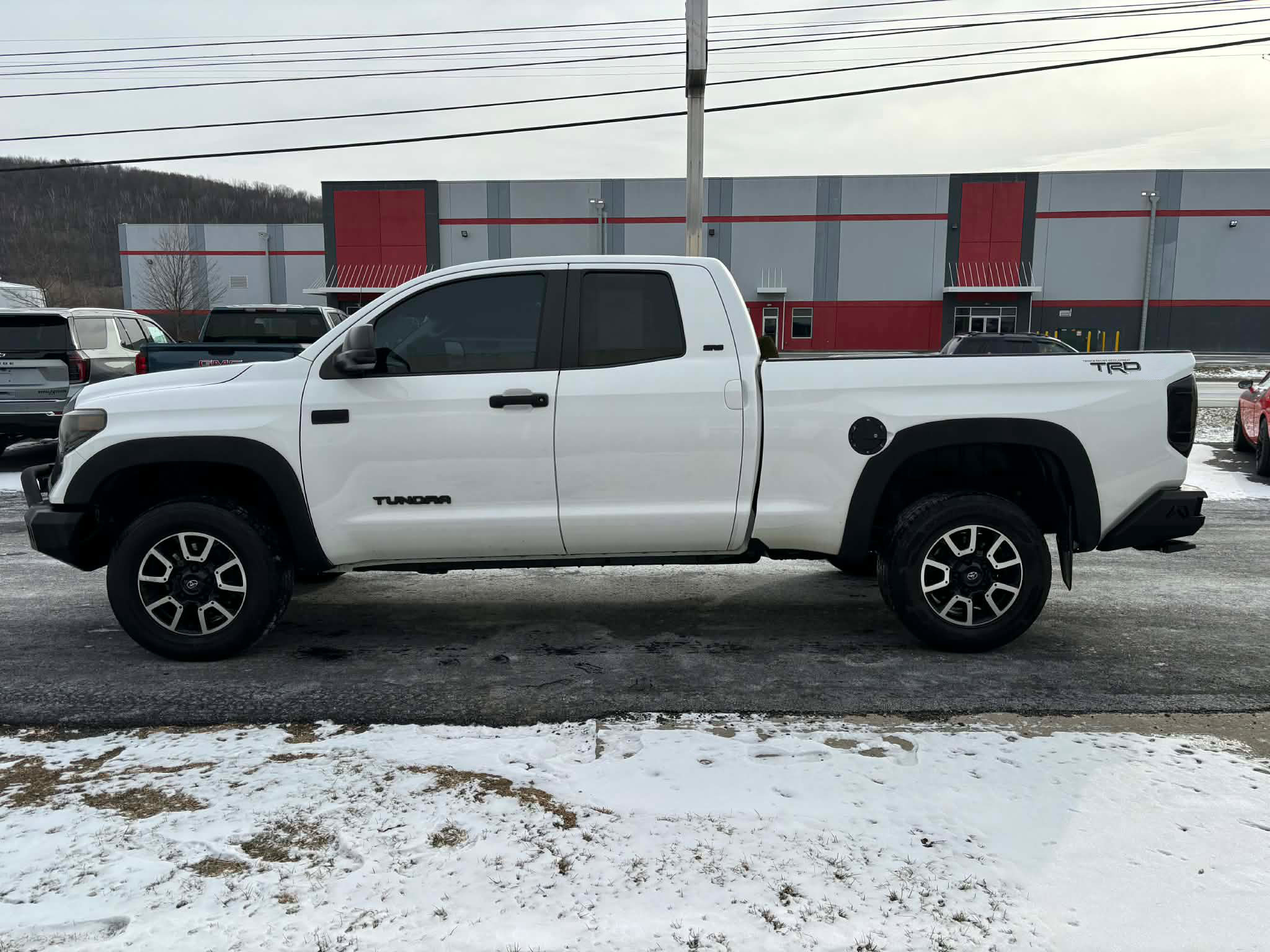 Used 2014 Toyota Tundra SR5 image 6