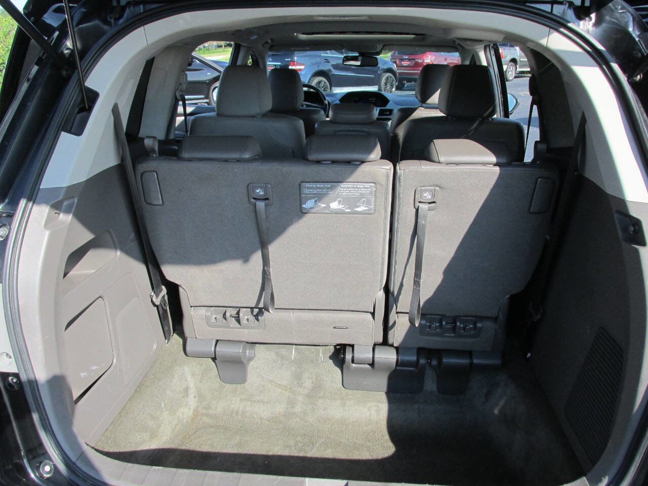 Used 2017 Honda Odyssey EX-L image 21