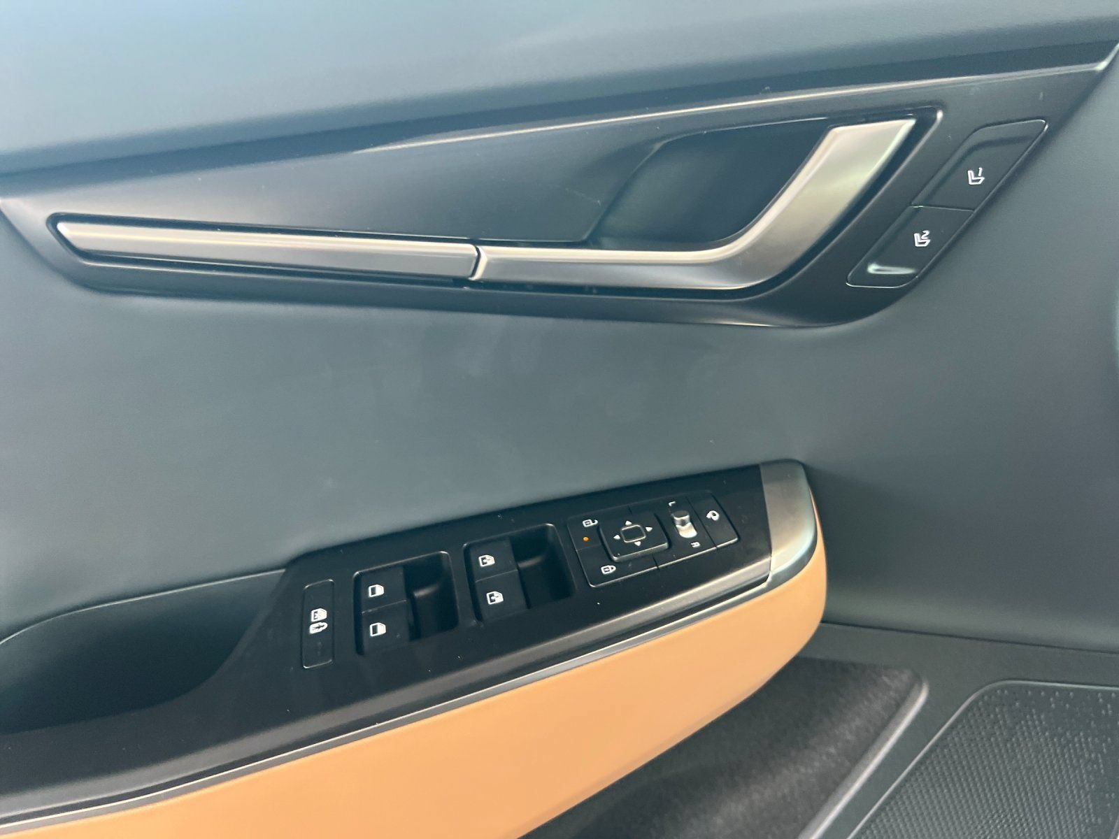 New 2026 Kia EV6 Wind AWD/4WD image 10
