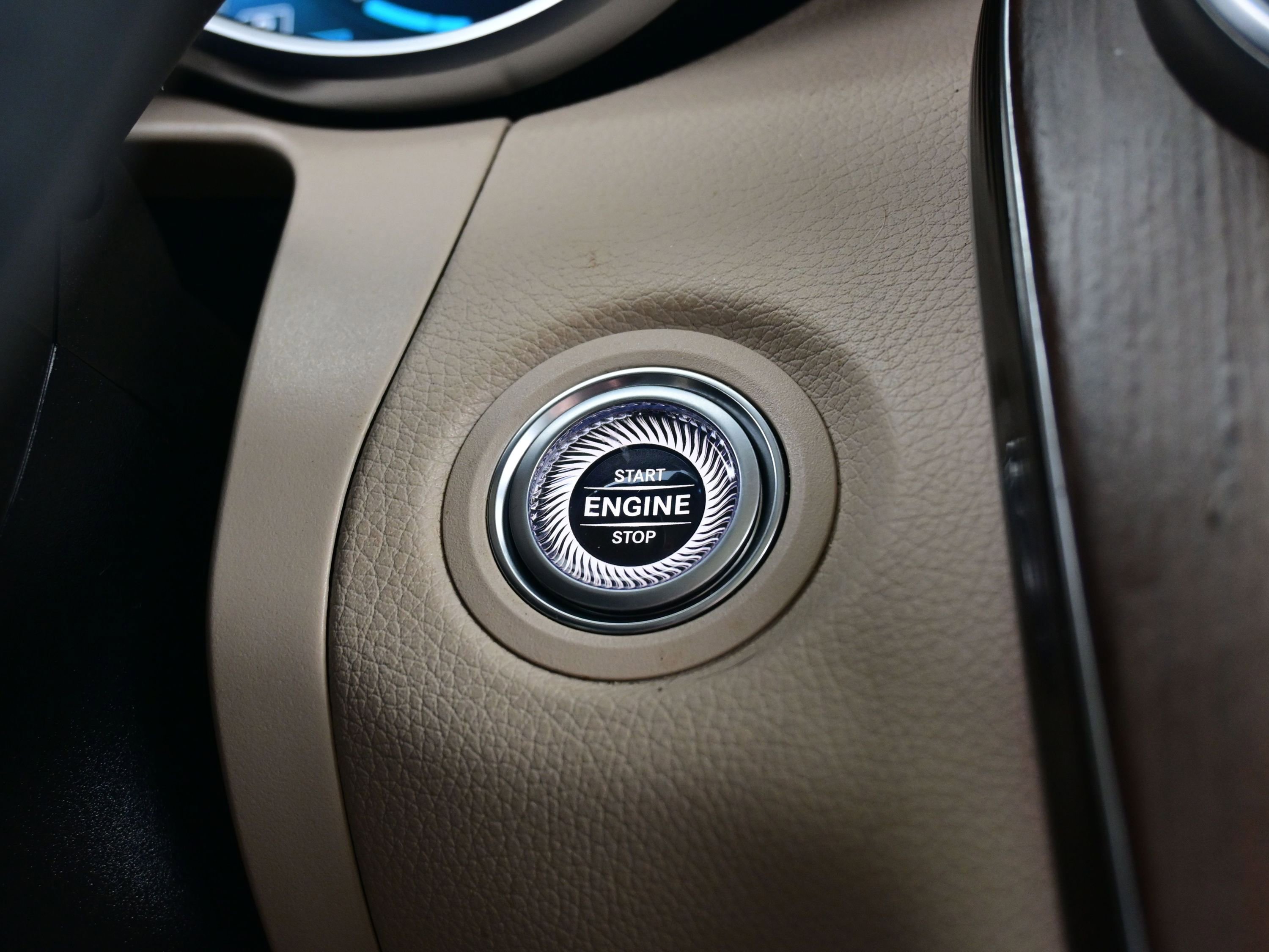 Used 2022 Mercedes-Benz GLC 300 4MATIC image 22