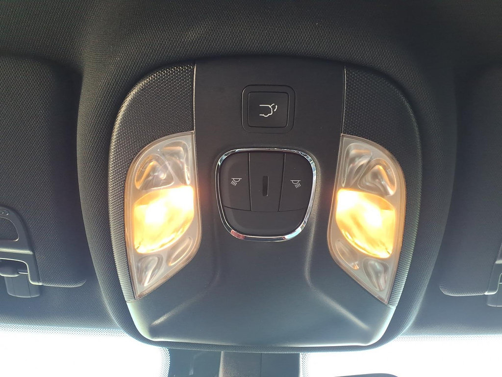 Used 2026 Jeep Compass Limited AWD/4WD image 25