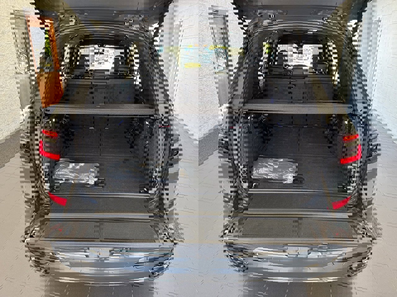 New 2026 BMW X7 xDrive40i w/ M Sport Package image 9