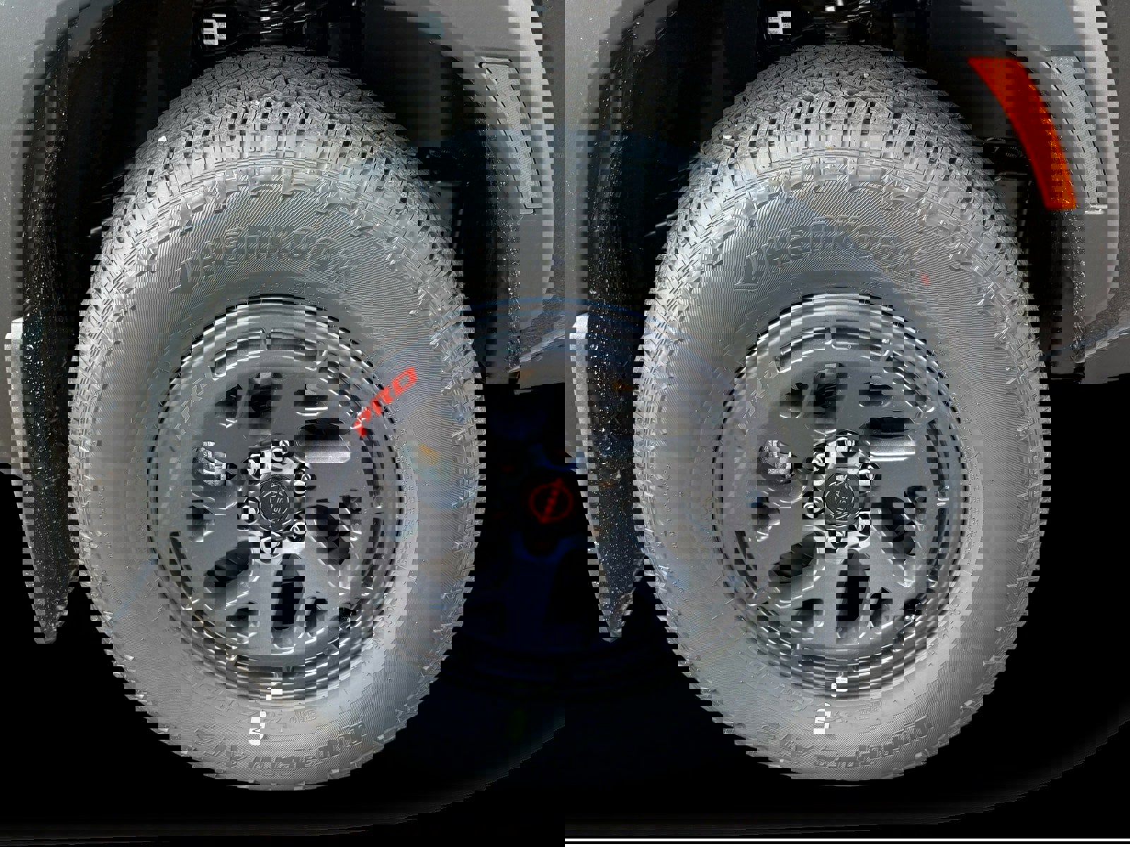 New 2026 Nissan Frontier PRO-4X w/ Pro-4x Convenience Package image 10