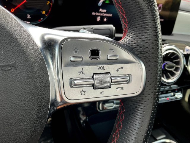 Used 2023 Mercedes-Benz CLA 250 image 14