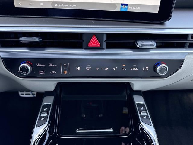 New 2026 Kia Sorento SX Prestige image 24