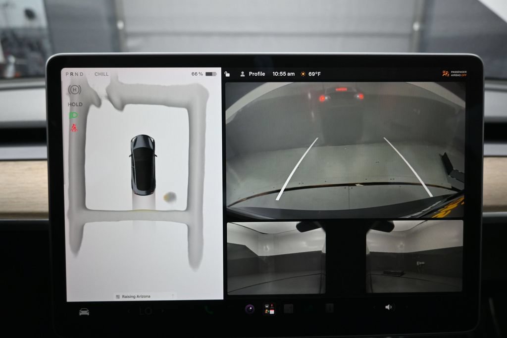 Used 2023 Tesla Model 3 Standard Range RWD image 9