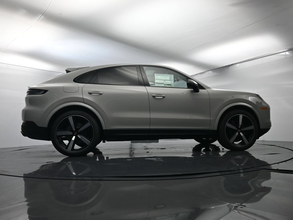 Certified 2026 Porsche Cayenne Coupe AWD/4WD image 54