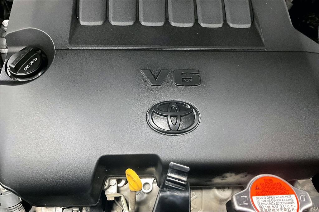 Used 2016 Toyota Highlander Limited Platinum image 29