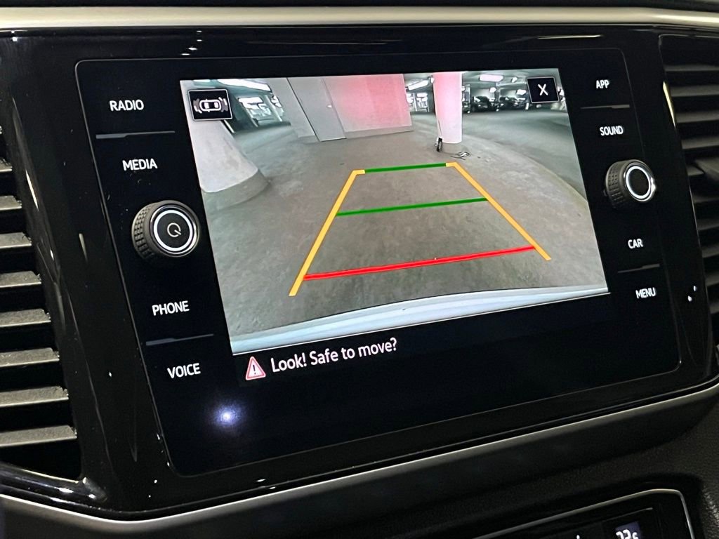 Used 2022 Volkswagen Atlas Cross Sport SE image 30