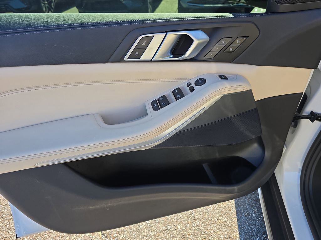 Certified 2022 BMW X5 xDrive40i image 19