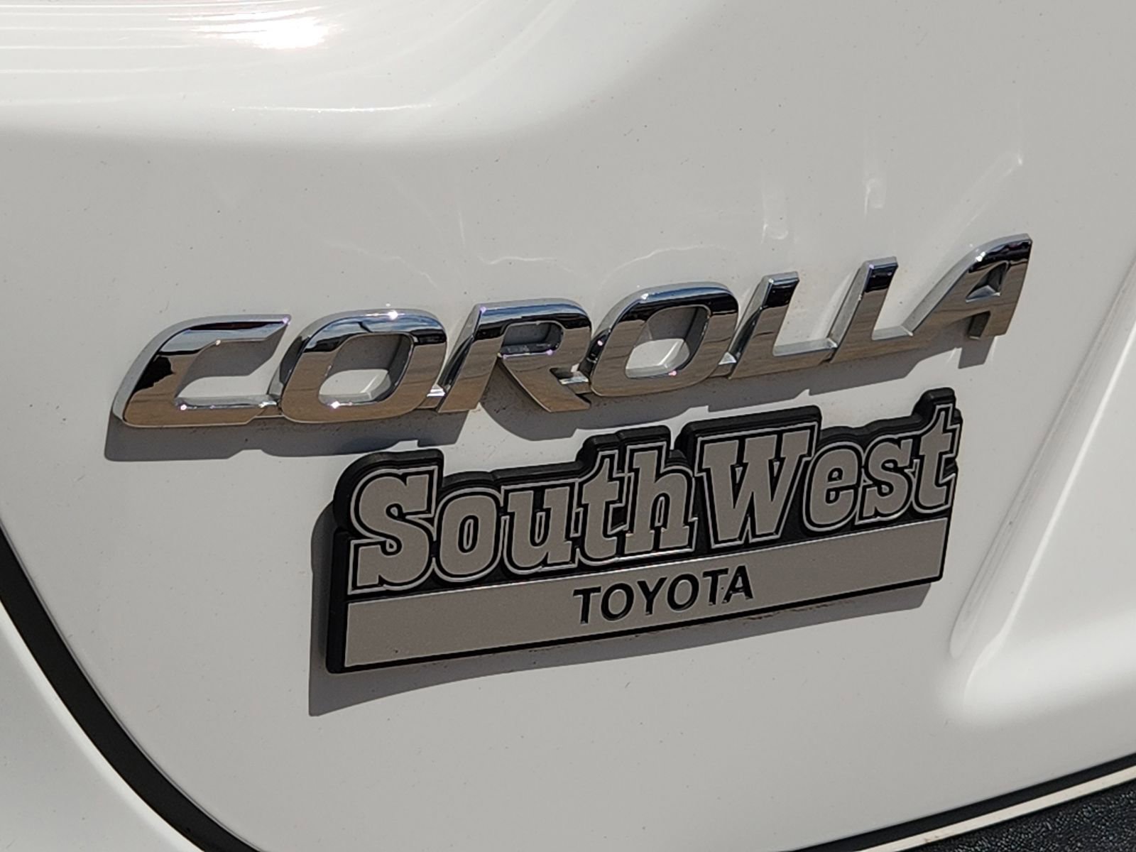 Used 2023 Toyota Corolla LE image 12