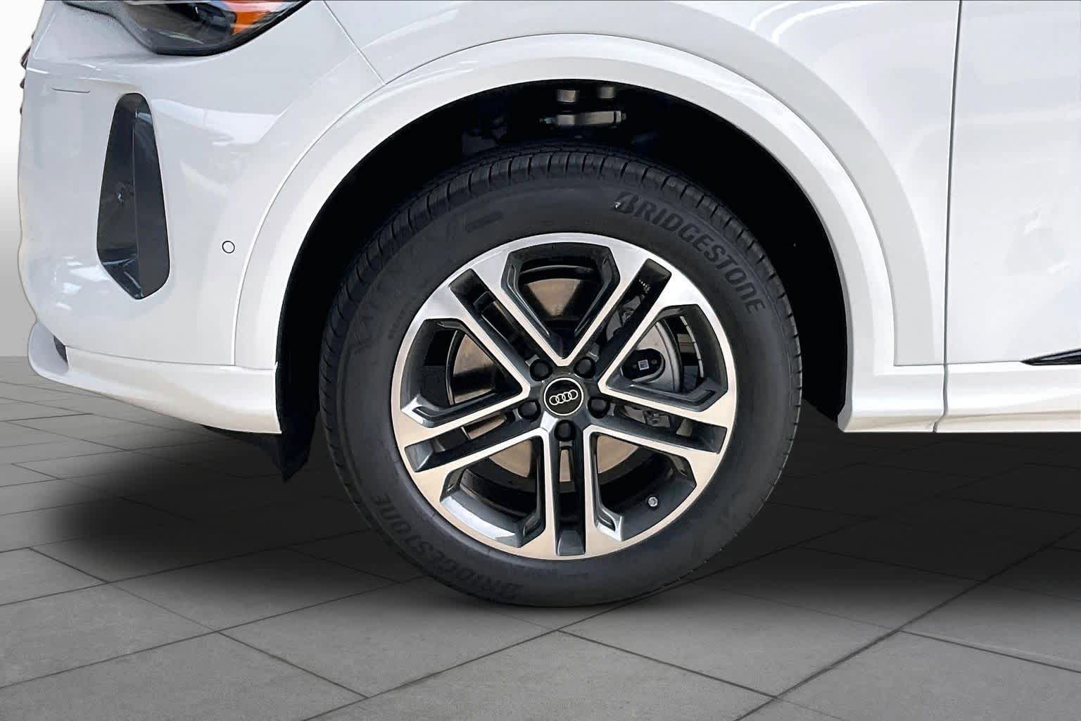 New 2026 Audi Q5 Premium Plus AWD/4WD image 11