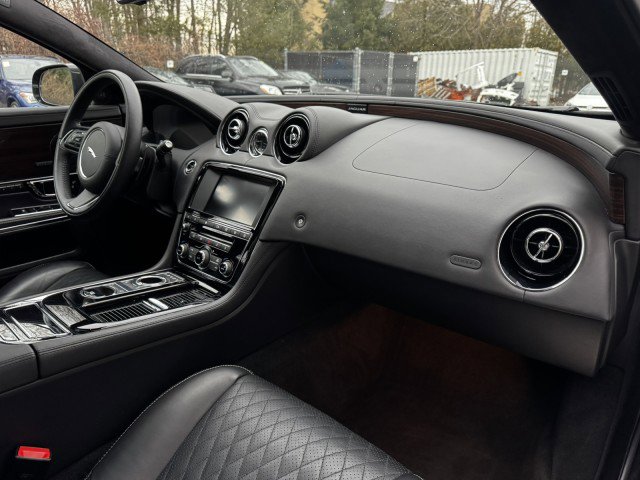 Used 2017 Jaguar XJ L Portfolio image 35