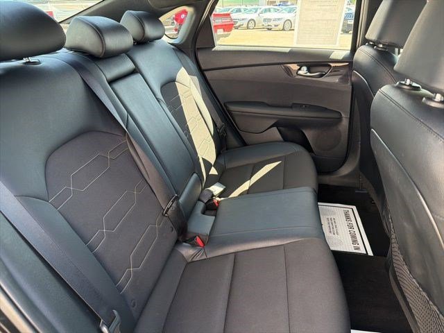 Used 2020 Kia Forte GT-Line w/ GT-Line Premium Package FWD image 17