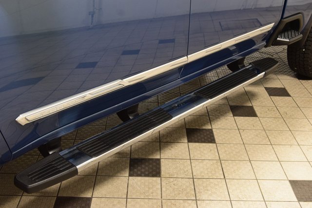 Used 2024 Chevrolet Silverado 3500 High Country w/ Technology Package image 31