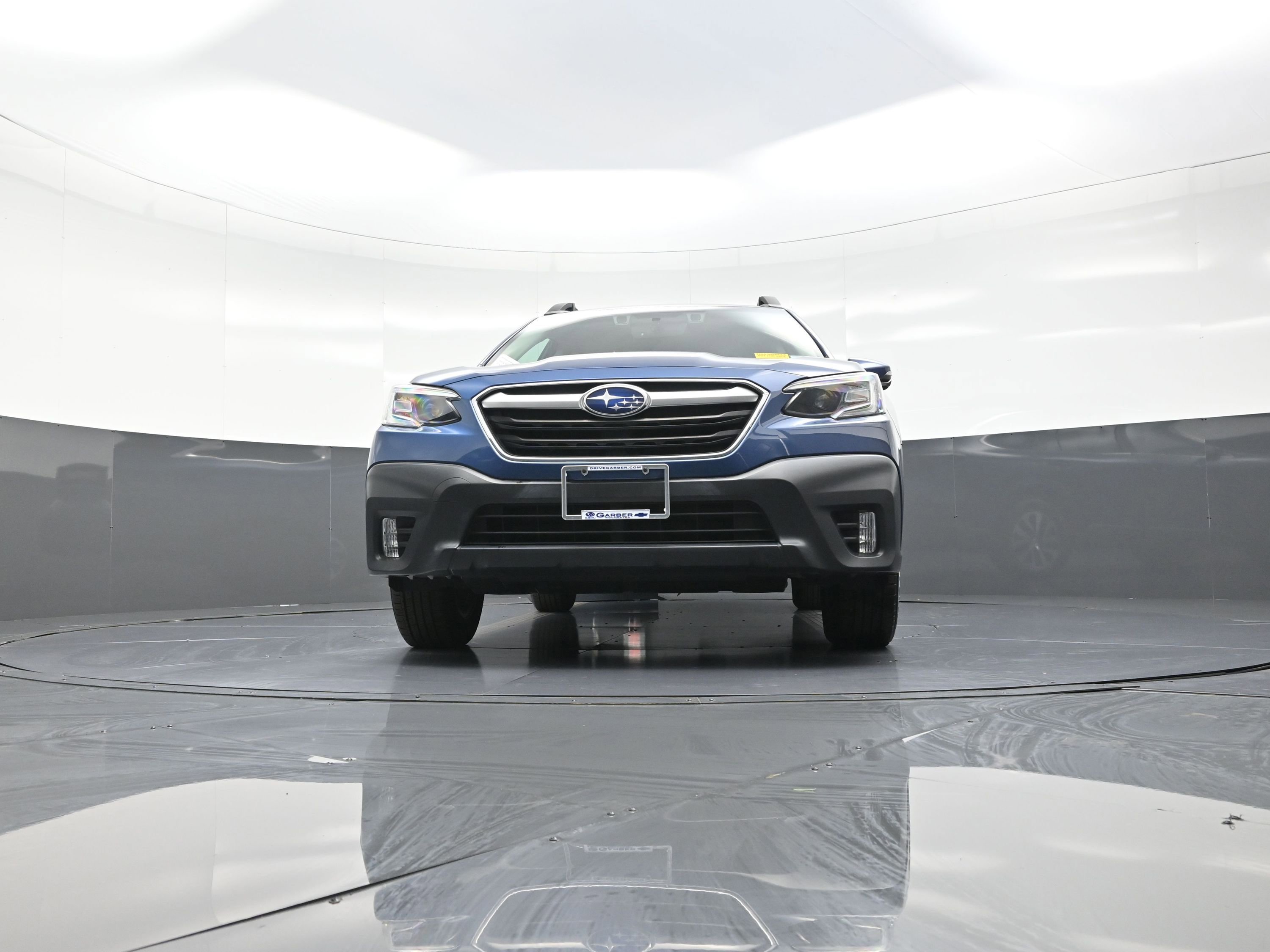 Used 2020 Subaru Outback Premium image 10