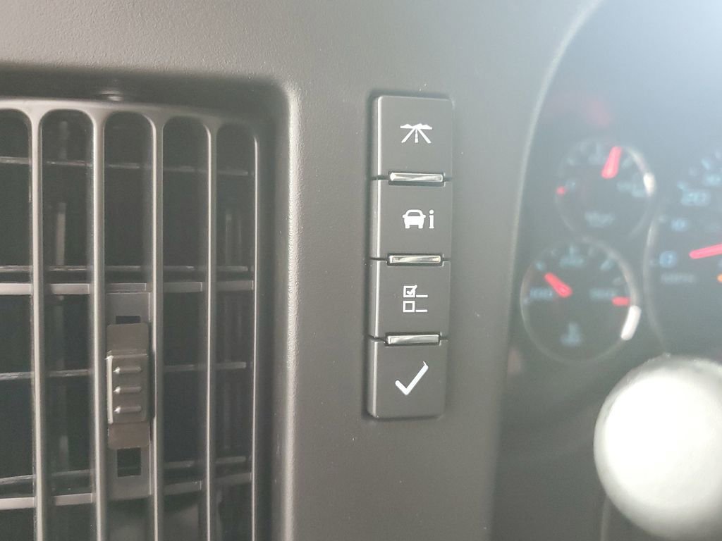 New 2025 Chevrolet Express 2500 image 25