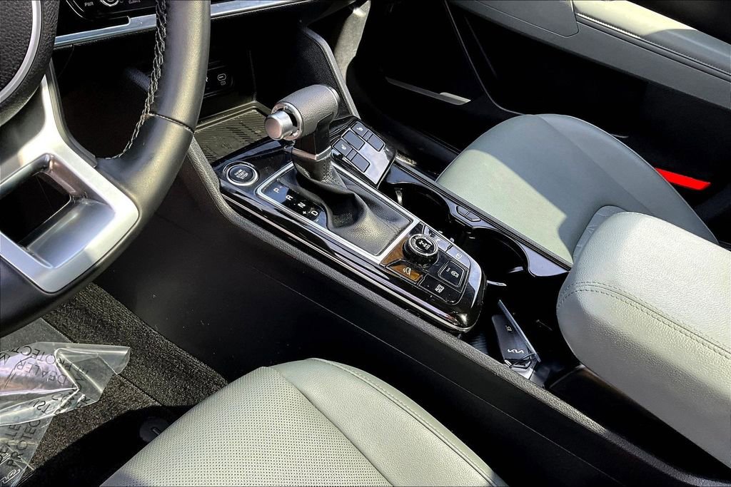 Certified 2023 Kia Sportage X-Line w/ X-Line Premium Package image 17