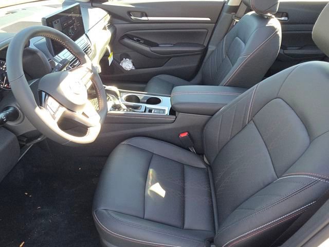 New 2025 Nissan Altima 2.5 SR w/ SR Premium Package image 28