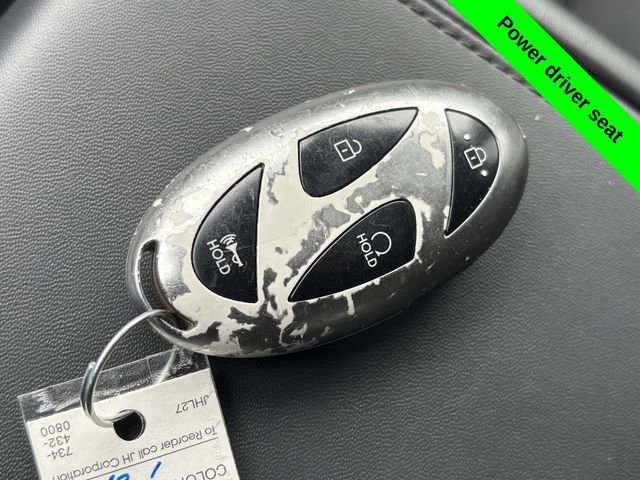 Used 2024 Hyundai Santa Fe SEL image 23