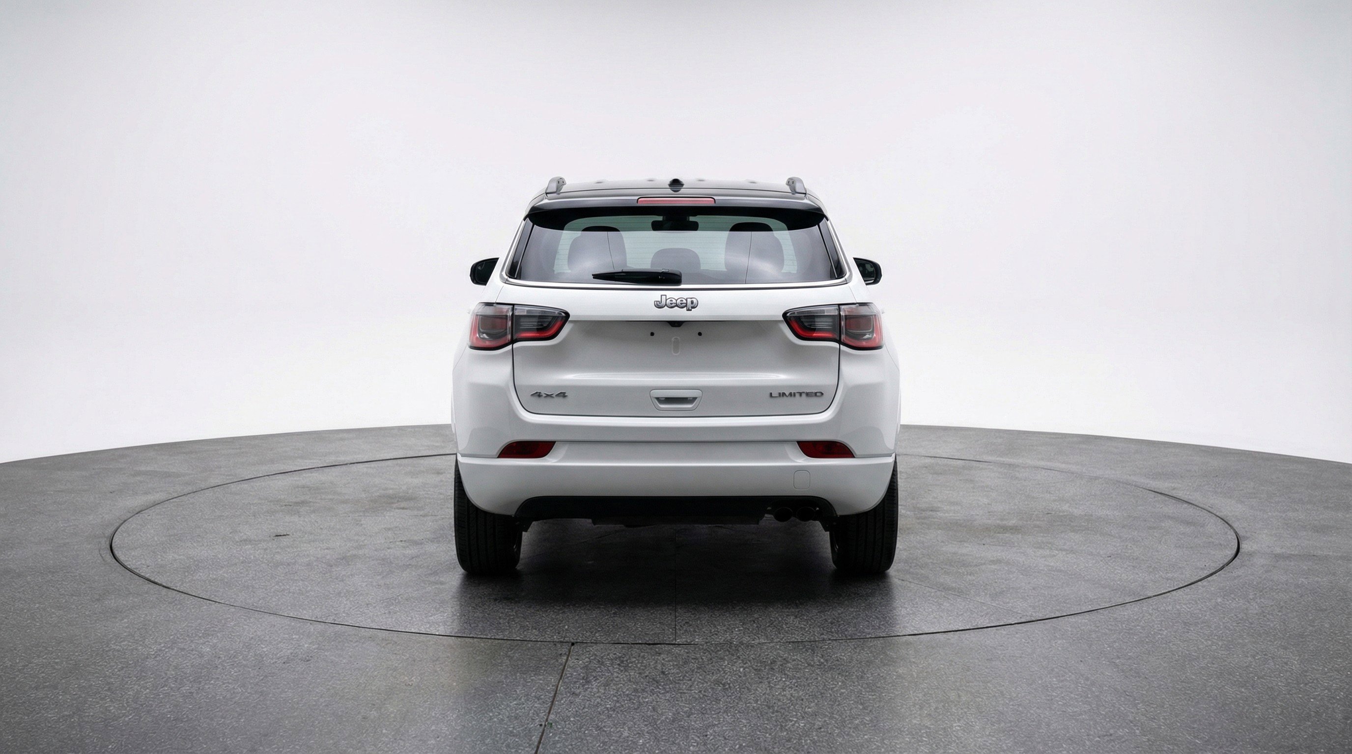 Used 2025 Jeep Compass Limited image 7