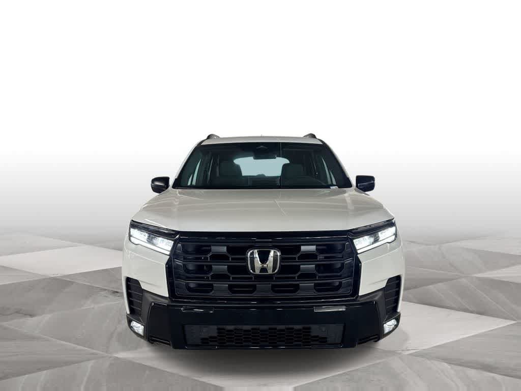 New 2026 Honda Pilot Sport image 3