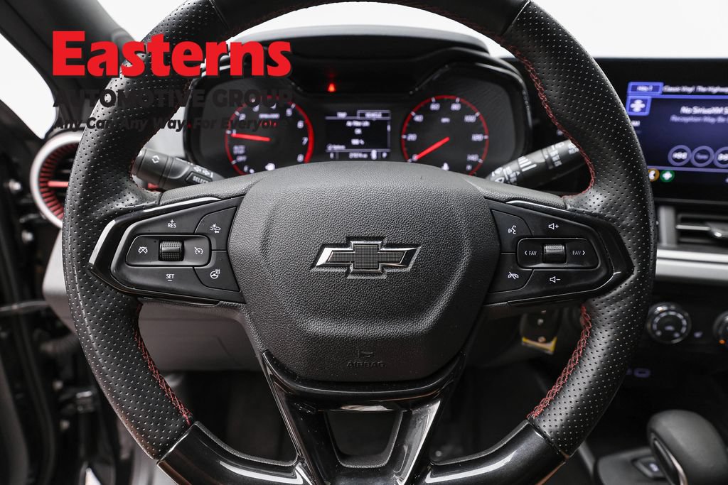 Used 2024 Chevrolet Trax RS FWD image 10