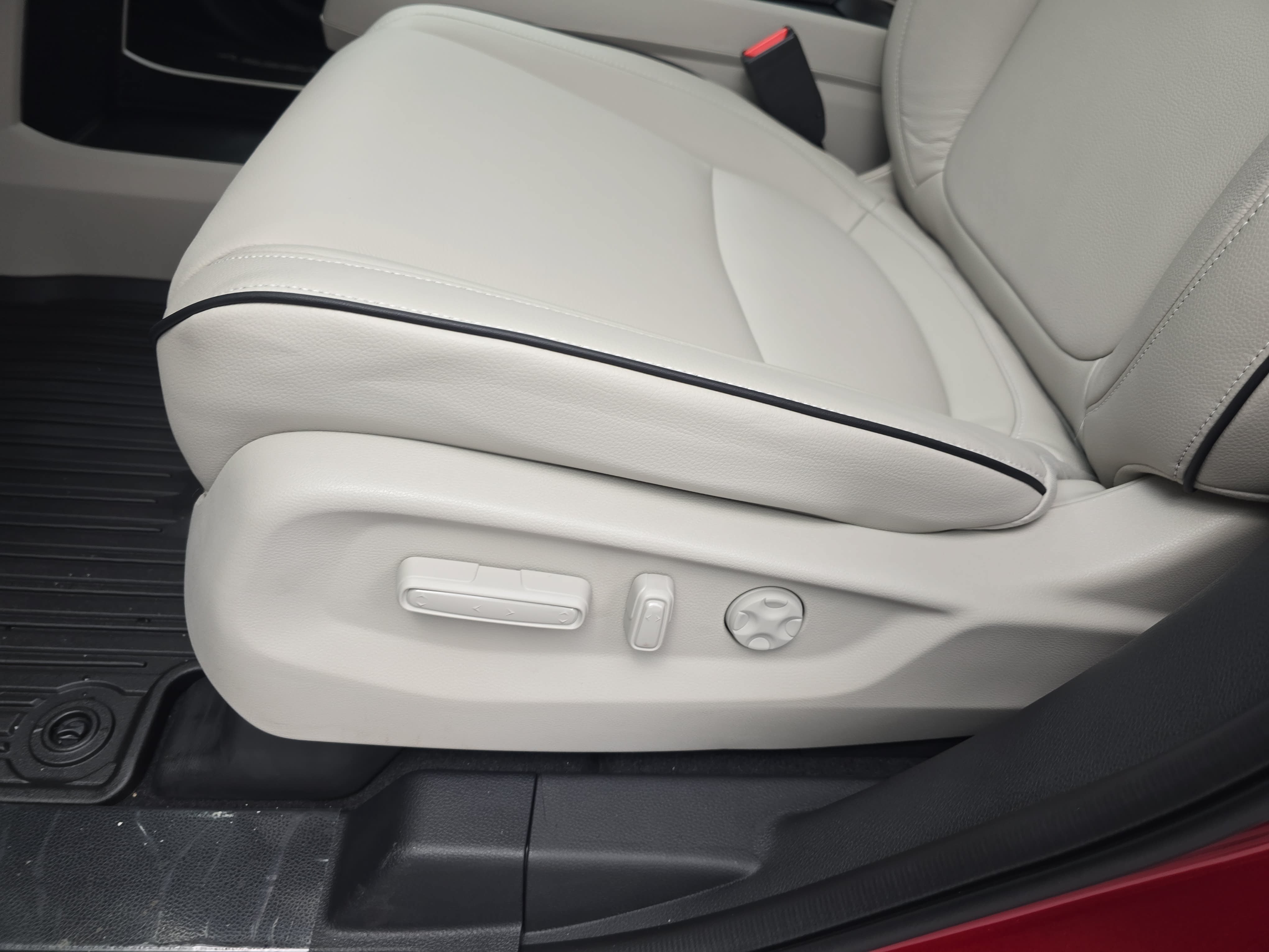 New 2027 Honda Odyssey Touring image 30