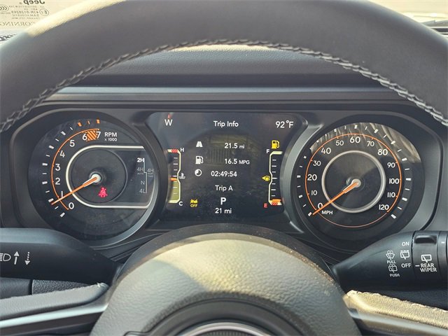 New 2025 Jeep Wrangler Unlimited Rubicon image 18