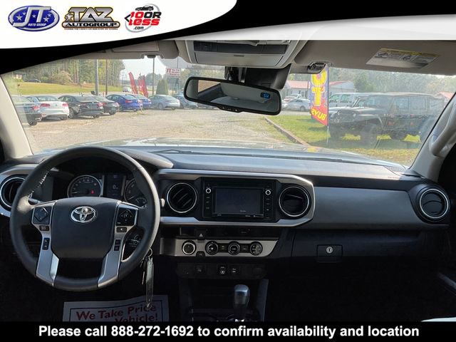Used 2018 Toyota Tacoma SR5 AWD/4WD image 16