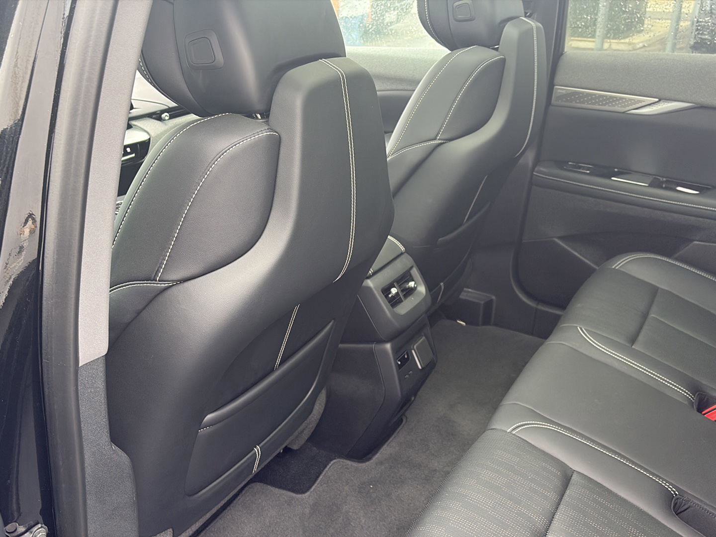 Used 2025 Cadillac Optiq Sport 2 image 19