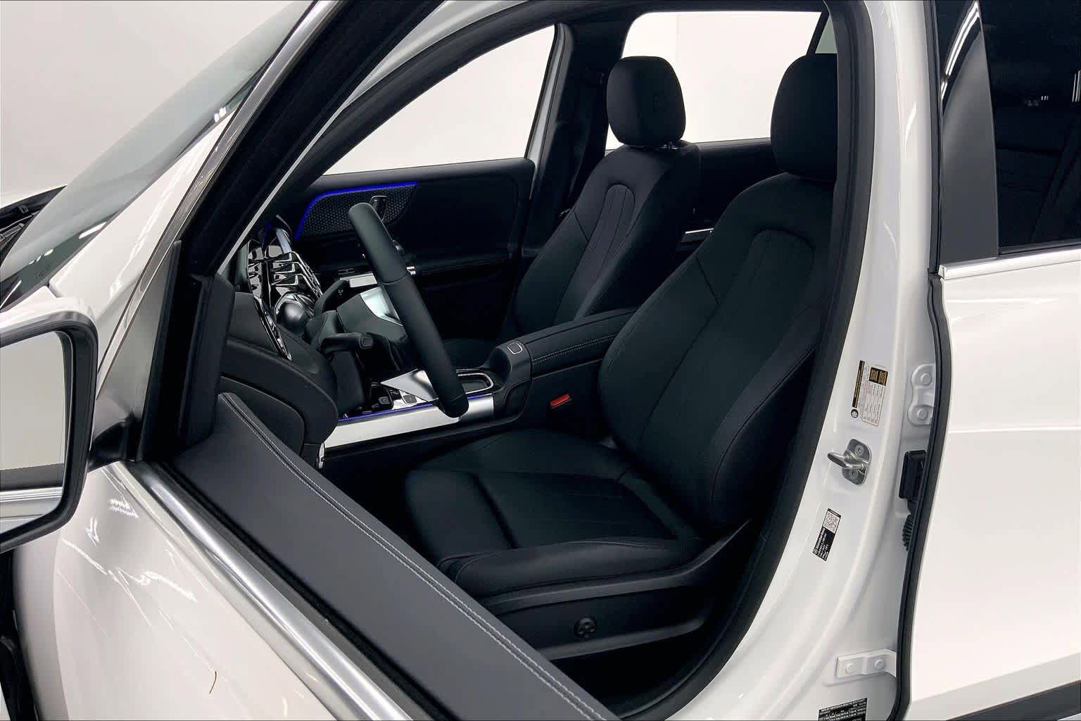 New 2026 Mercedes-Benz GLB 250 image 22