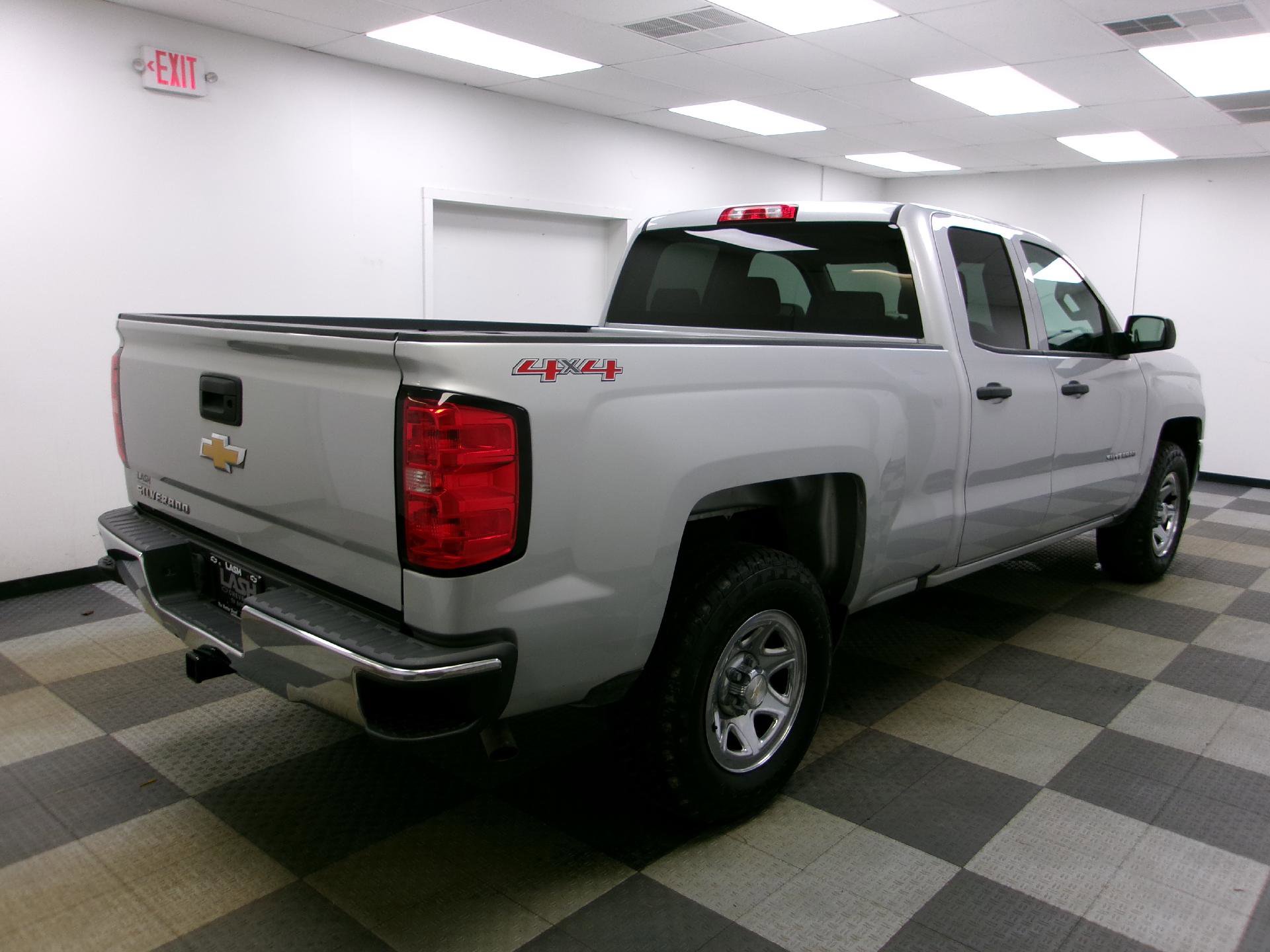 Used 2017 Chevrolet Silverado 1500 LS w/ Trailering Package image 12
