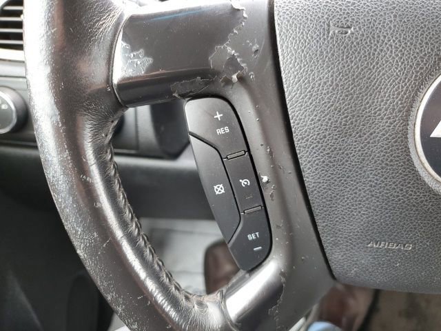 Used 2010 Chevrolet Avalanche LS w/ Exterior Plus Package image 16