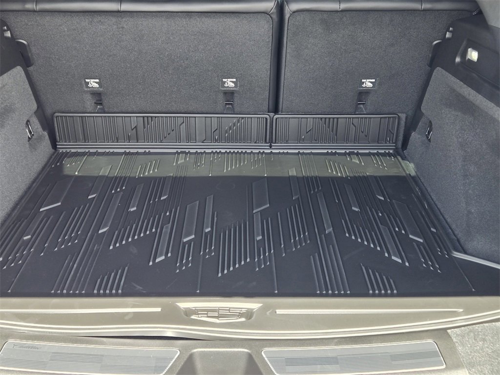 New 2025 Cadillac Lyriq Luxury image 33